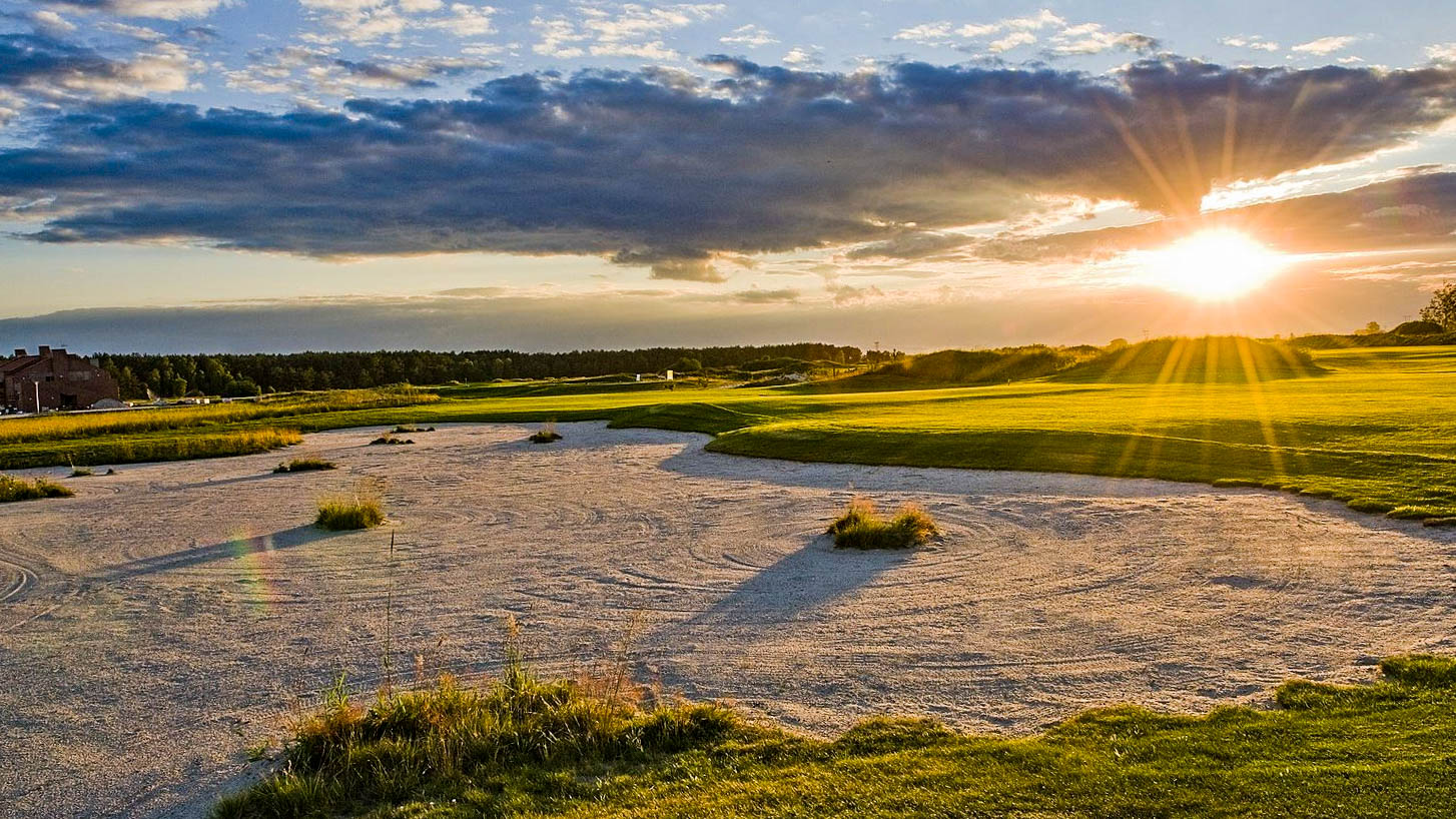 Sobienie Krolewskie Golf Club Pole Golfowe 0009 b